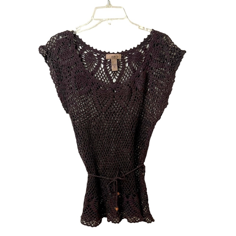 I.E LADYS KNIT TOP SIZE MEDIUM. A BLEND OF COTTON & RAMIE.☑️